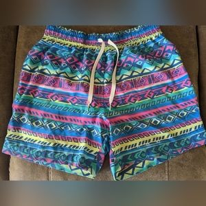Chubbies 5.5" swim trunks - large